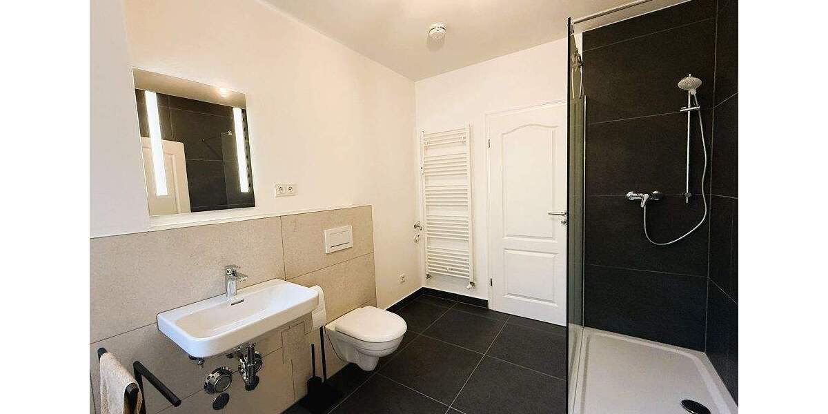 Etagenwohnung Ingolstadt - 1 Zimmer, 71 m&sup2;, 369.000&euro; | Angebot:25729211