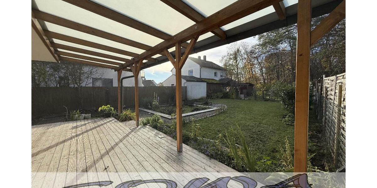 Einzugsbereit! Zentrumsnahes Einfamilienhaus mit guter Raumaufteilung und einer großen Garage im Englischen Garten in Neuburg - Ein Objekt von Ihrem Immobilienpartner SOWA Immobilien und Finanzen - Einfamilienhaus Neuburg an der Donau | Angebot:24192269