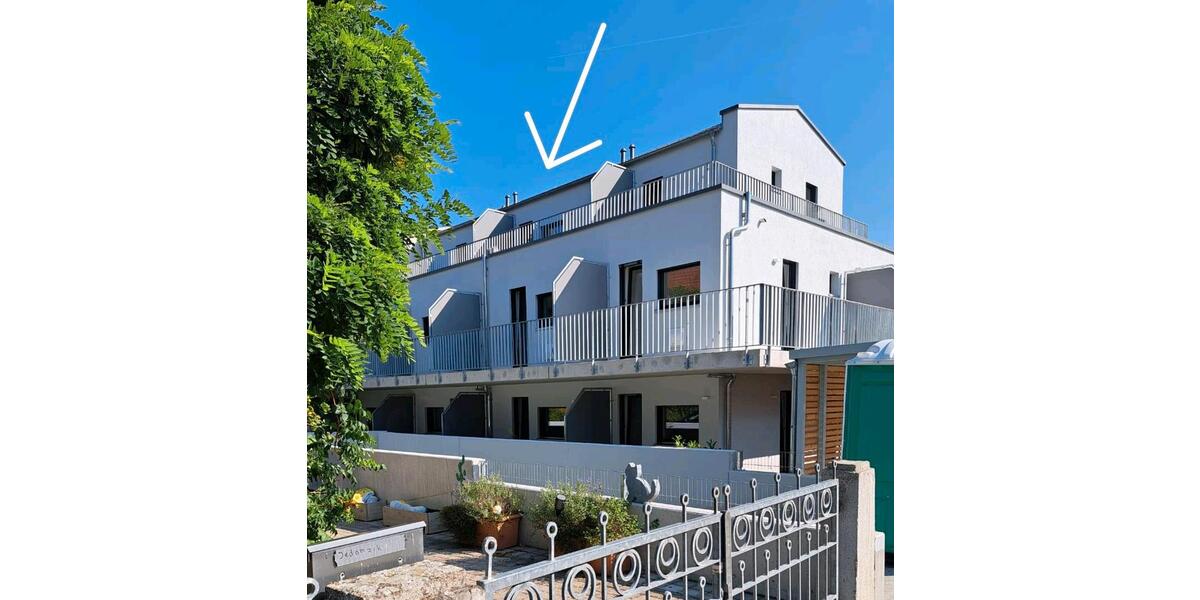 Dachgeschoßwohnung Ingolstadt Nordost - 1 Zimmer, 20 m&sup2;, 715&euro; | Angebot:26416459