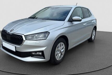 Skoda Fabia 8.990 km 20.450 &euro; Manching 85077