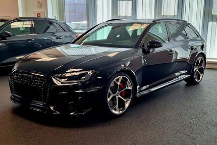 Audi RS4 17.500 km 71.990 &euro; Adelschlag 85111