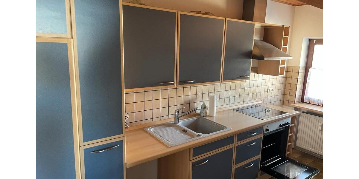 Etagenwohnung Lenting - 3 Zimmer, 130 m&sup2;, 1.400&euro; | Angebot:26060944