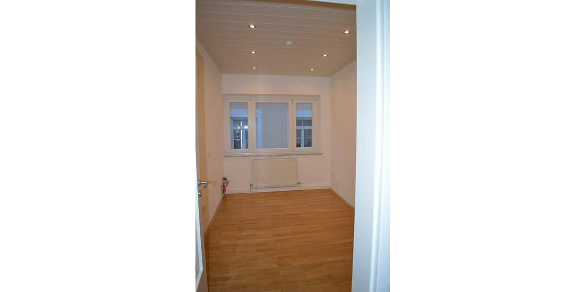 Etagenwohnung Geisenfeld - 3 Zimmer, 69 m&sup2;, 235.000&euro; | Angebot:25746707