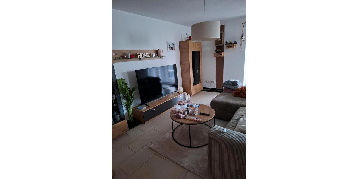 Erdgeschoßwohnung Königsmoos - 3 Zimmer, 90 m&sup2;, 1.000&euro; | Angebot:27622502