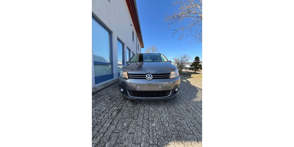 VW Touran 126.000 km 6.000 &euro; Eichstätt 85072