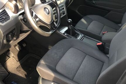 VW Golf 128.000 km 10.300 &euro; Schrobenhausen 86529