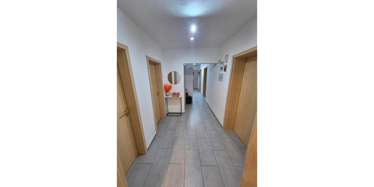 Etagenwohnung Ingolstadt Nordost - 4 Zimmer, 94 m&sup2;, 359.000&euro; | Angebot:26649412