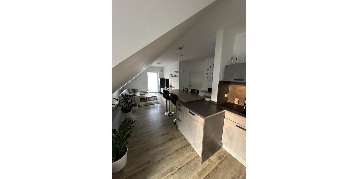 Dachgeschoßwohnung Ingolstadt Nordost - 2 Zimmer, 54 m&sup2;, 310.000&euro; | Angebot:25473033