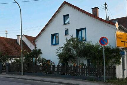 Haus Karlskron - 6 Zimmer, 140 m&sup2;, 250.000&euro; | Angebot:26976149