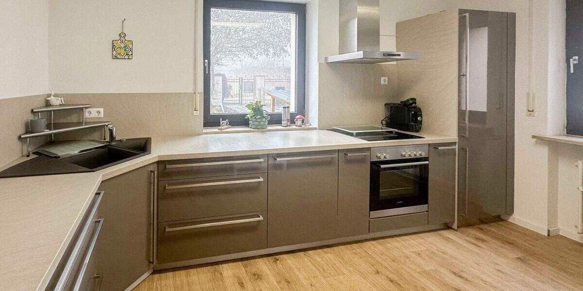 Bungalow Denkendorf Dörndorf - 6 Zimmer, 226 m&sup2;, 925.000&euro; | Angebot:25650639