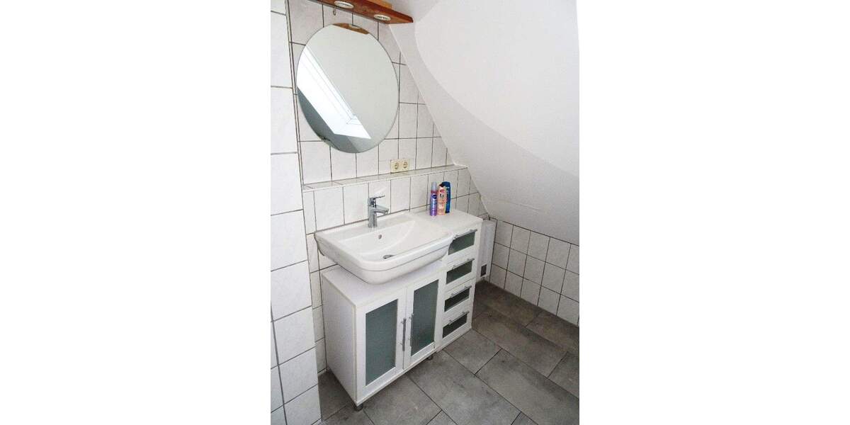 Doppelhaushälfte Ingolstadt Südost - 8 Zimmer, 168 m&sup2;, 549.000&euro; | Angebot:25712008