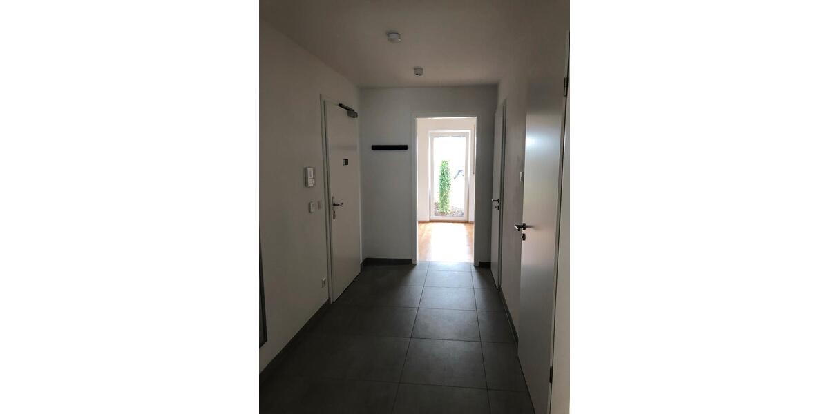 Erdgeschoßwohnung Ingolstadt Nordost - 2 Zimmer, 70 m&sup2;, 1.410&euro; | Angebot:26492866