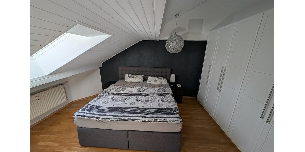 Dachgeschoßwohnung Ingolstadt Münchener Straße - 2.5 Zimmer, 65 m&sup2;, 980&euro; | Angebot:27611842
