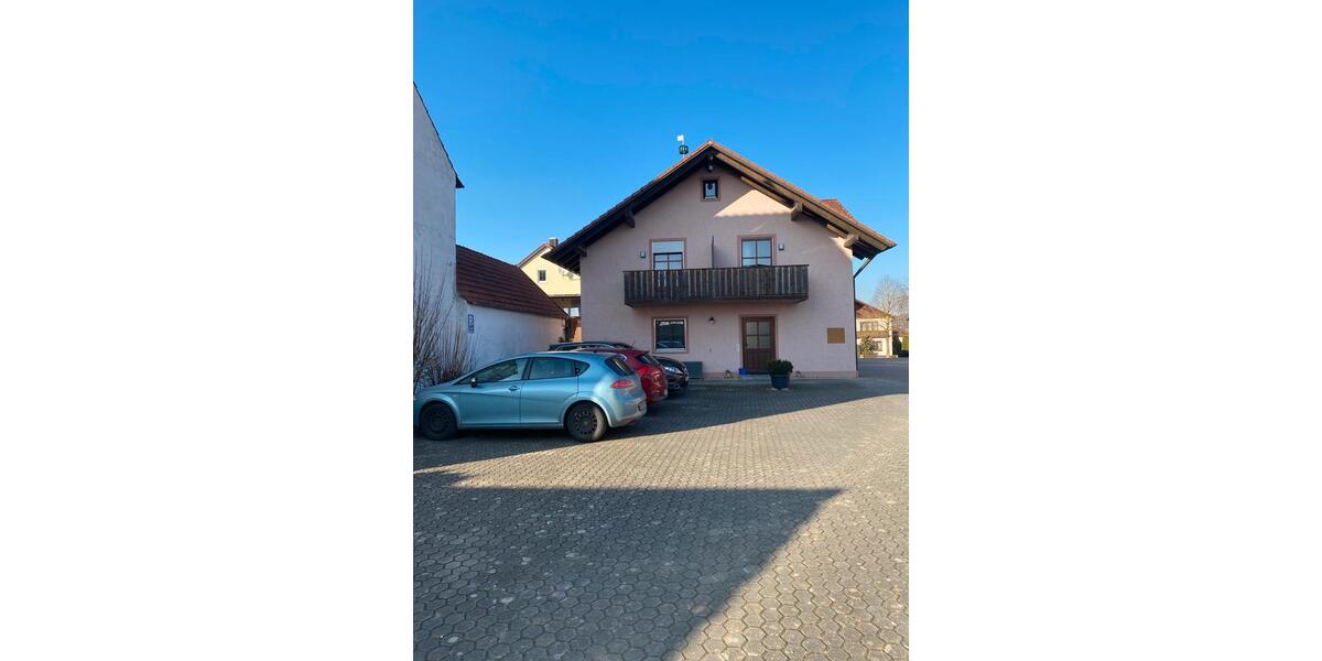 Etagenwohnung Adelschlag - 1 Zimmer, 33 m&sup2;, 400&euro; | Angebot:25922020