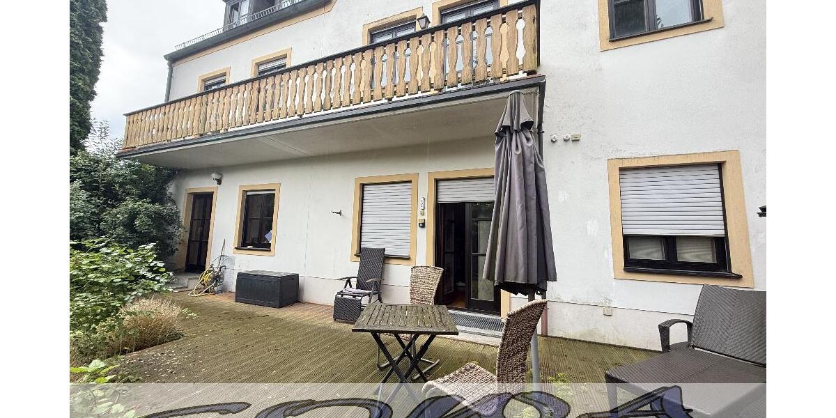 Ein Haus mit Geschichte - Mehrfamilienhaus mit 5 Wohneinheiten, zwei Garagen und Garten in zentraler Lage in Neuburg - Ein Objekt von Ihrem Immobilienpartner SOWA Immobilien und Finanzen - Mehrfamilienhaus, Wohnhaus Neuburg an der Donau | Angebot:26299734