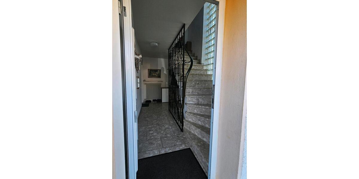 Mehrfamilienhaus, Wohnhaus Neuburg an der Donau - 8 Zimmer, 212 m&sup2;, 980.000&euro; | Angebot:25394654