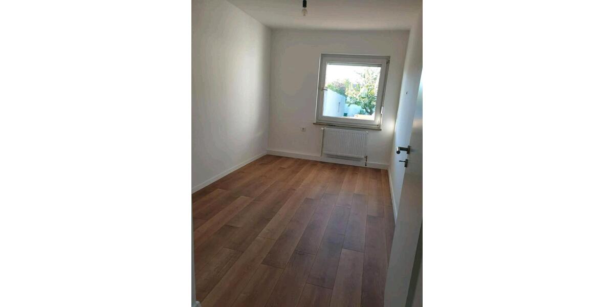 Erdgeschoßwohnung Ingolstadt - 3 Zimmer, 75 m&sup2;, 329.000&euro; | Angebot:25957195