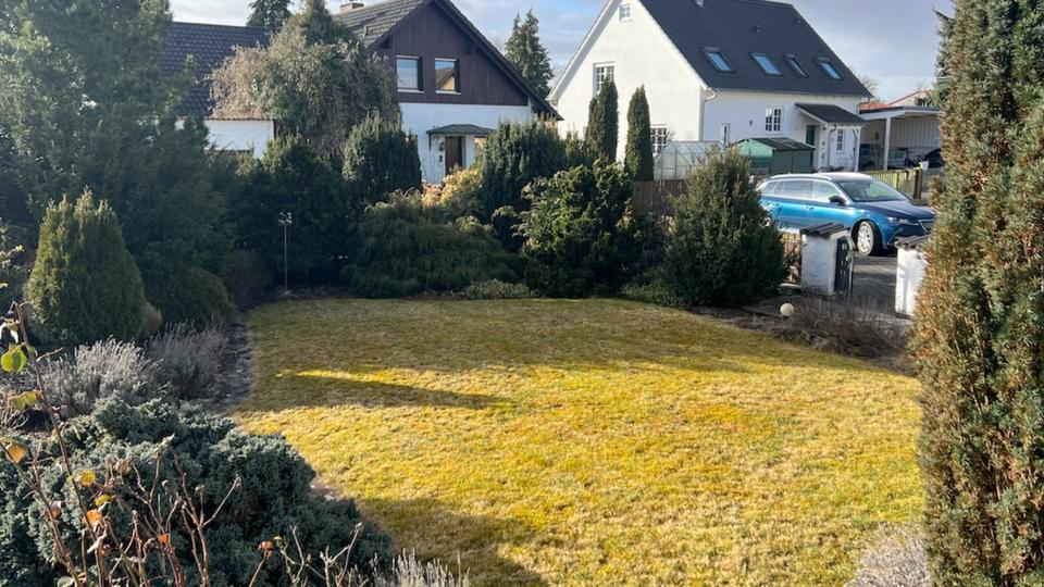 Einfamilienhaus Schrobenhausen - 8 Zimmer, 240 m&sup2;, 649.000&euro; | Angebot:25025822
