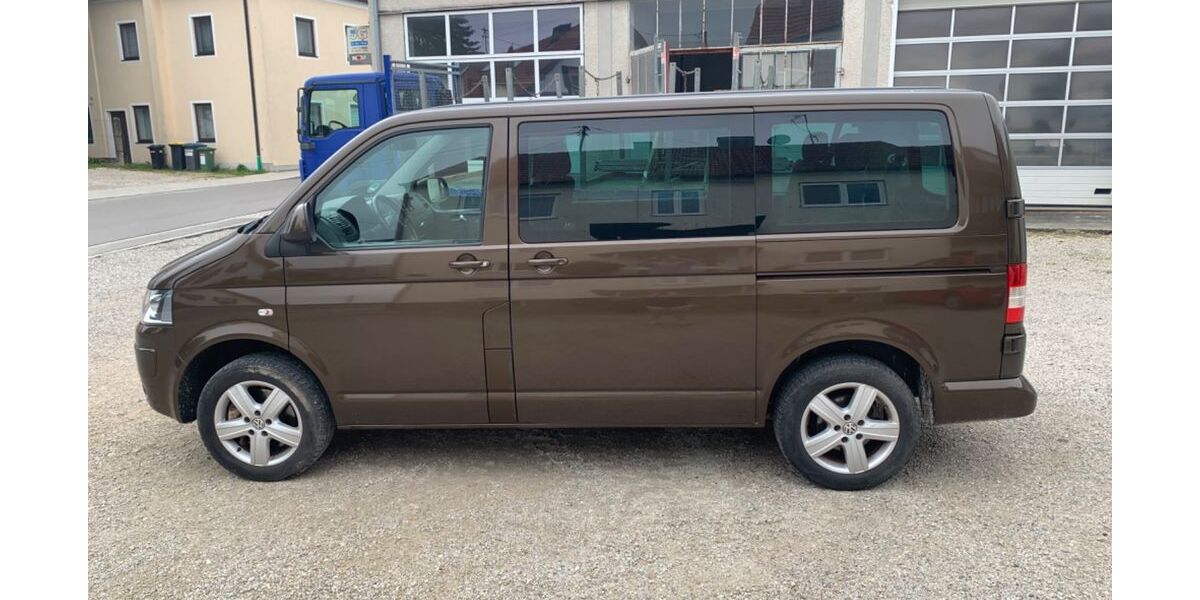 VW T5 Caravelle 127.000 km 21.500 &euro; Aresing 86561