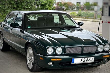 Jaguar XJR 94.600 km 22.999 &euro; Mainburg 84048
