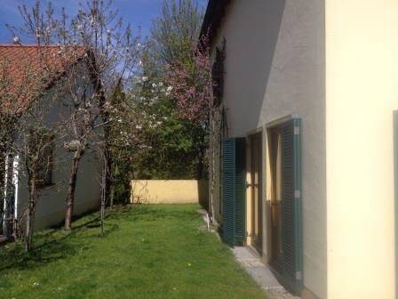 Einfamilienhaus Ingolstadt Münchener Straße - 5 Zimmer, 150 m&sup2;, 1.900&euro; | Angebot:26500239