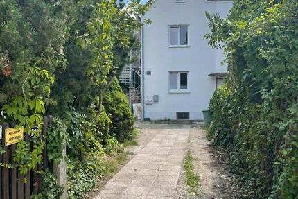 Wohnung Neuburg an der Donau - 1 Zimmer, 90 m&sup2;, 450&euro; | Angebot:25989078