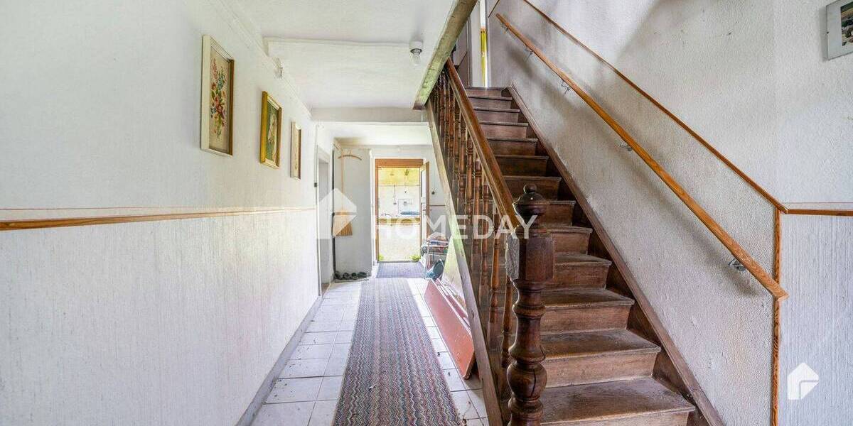 Bauernhaus, Landhaus Karlskron - 7 Zimmer, 201 m&sup2;, 449.000&euro; | Angebot:25699746