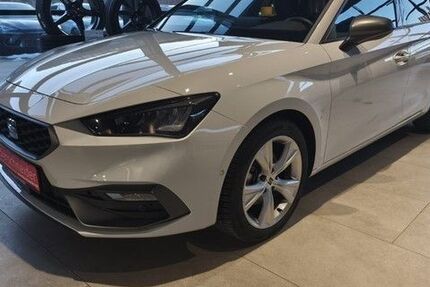 Seat Leon 23.220 km 28.850 &euro; Riedenburg 93339