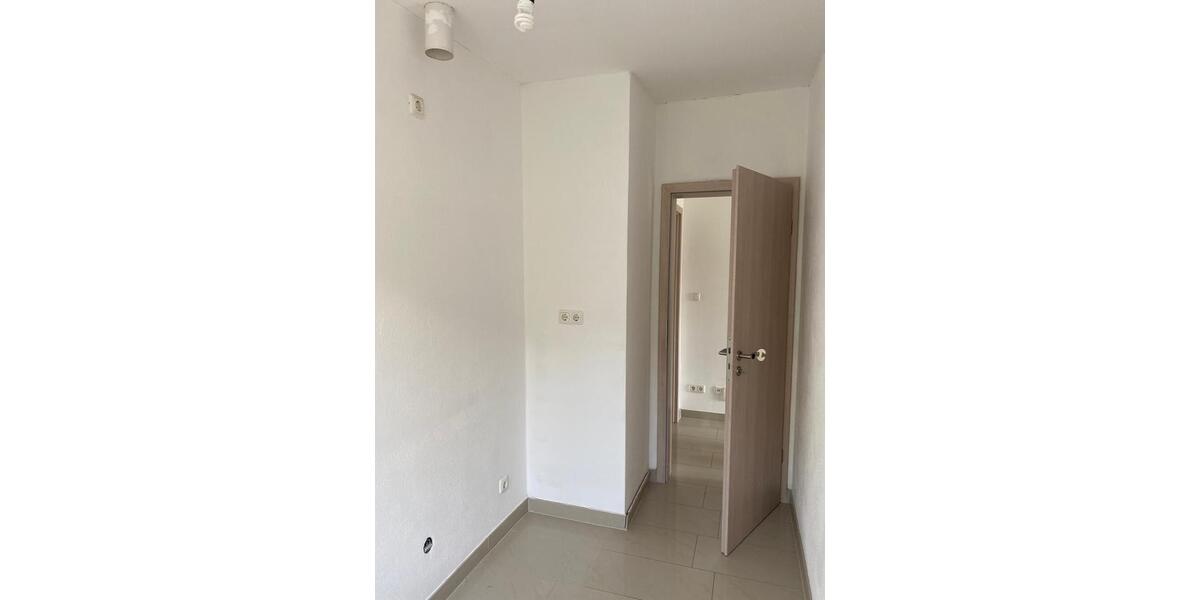 Dachgeschoßwohnung Ingolstadt Friedrichshofen-Hollerstauden - 3 Zimmer, 56 m&sup2;, 750&euro; | Angebot:25951775