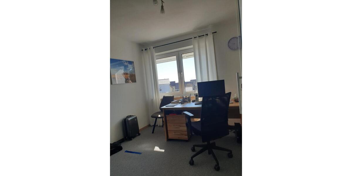 Etagenwohnung Schrobenhausen - 3 Zimmer, 103 m&sup2;, 1.000&euro; | Angebot:25568317