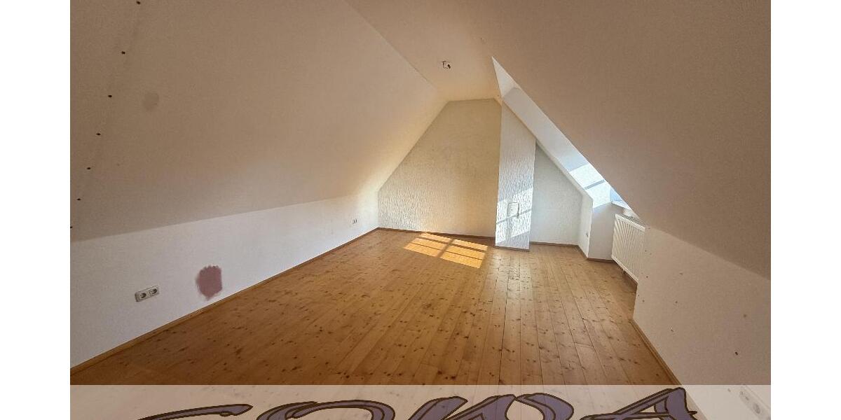 Charmantes Stadthaus in zentraler Lage in Neuburg - ideal für Familien oder Paare - Ein Objekt von Ihrem Immobilienpartner SOWA Immobilien und Finanzen - Mehrfamilienhaus, Wohnhaus Neuburg | Angebot:26897113