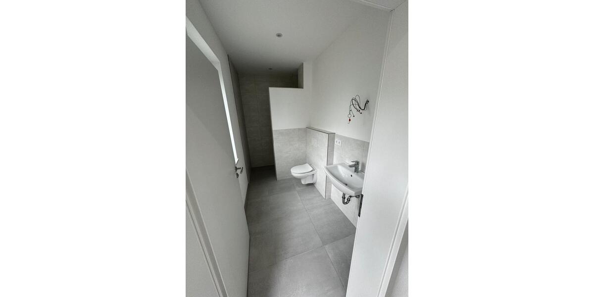 Doppelhaushälfte Mainburg - 5 Zimmer, 160 m&sup2;, 1.500&euro; | Angebot:24435996