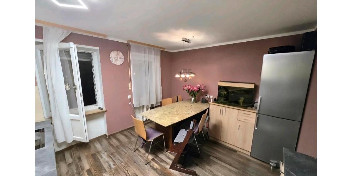 Etagenwohnung Ingolstadt Münchener Straße - 3 Zimmer, 77 m&sup2;, 280.000&euro; | Angebot:25263720