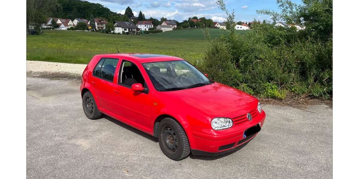VW Golf 52.000 km 2.999 &euro; Oberhausen 86697