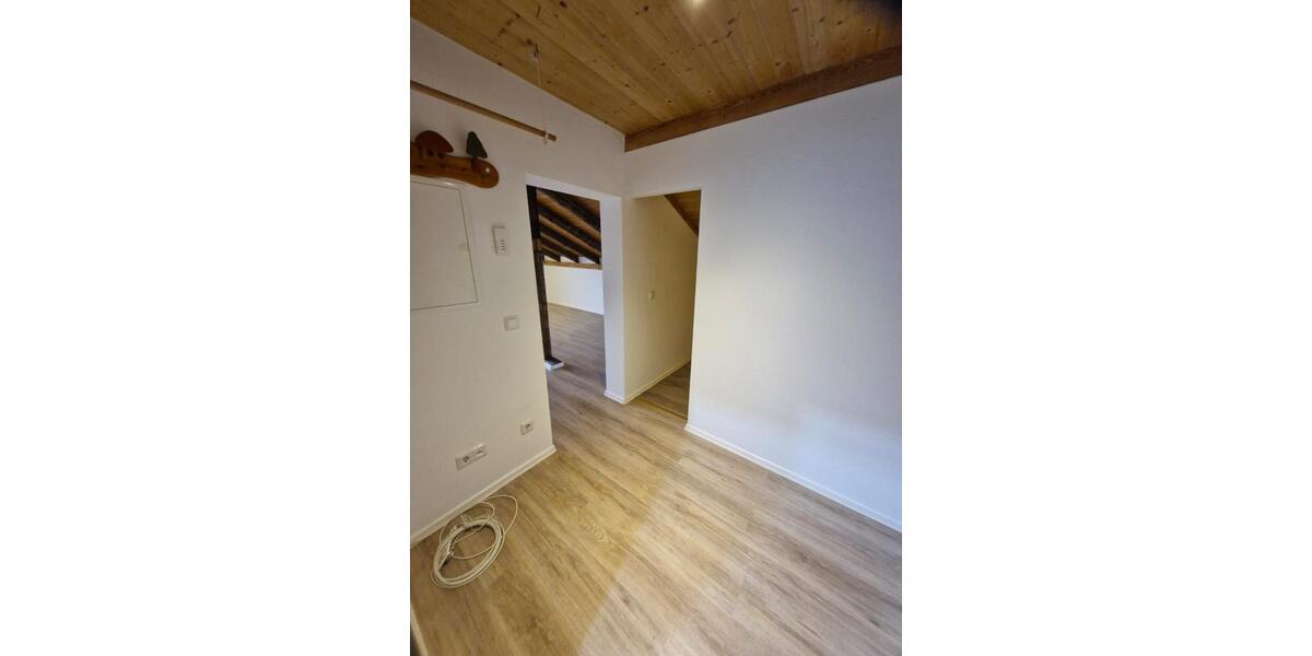 Etagenwohnung Böhmfeld - 1.5 Zimmer, 40 m&sup2;, 600&euro; | Angebot:25928558