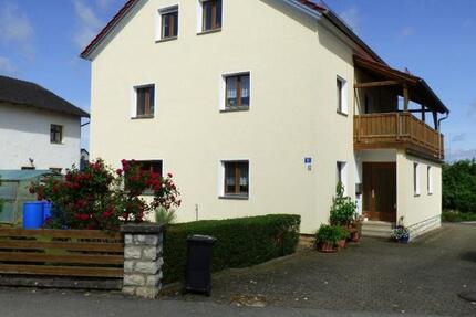 Haus Pollenfeld - 7 Zimmer, 174 m&sup2;, 470.000&euro; | Angebot:25273094