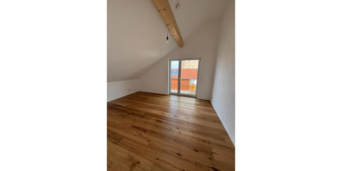 Einfamilienhaus Geisenfeld - 3 Zimmer, 100 m&sup2;, 1.650&euro; | Angebot:25972039