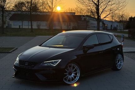 Seat Leon 80.000 km 23.500 &euro; Hohenwart 86558