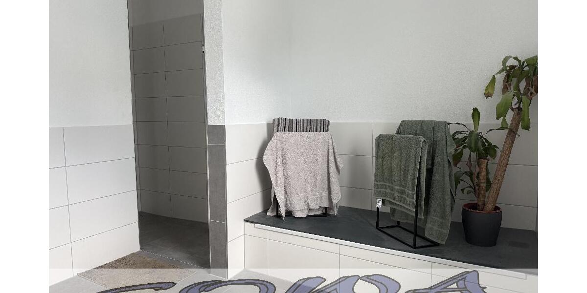 Exklusive 3,5 Zimmer Penthouse Wohnung mit Dachterrasse und TG-Stellplatz in Neuburg - Zentrumsnah! - Ein Objekt von Ihrem Immobilienpartner SOWA Immobilien und Finanzen - Einfamilienhaus Neuburg | Angebot:24536388