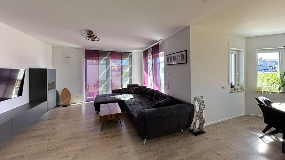 Doppelhaushälfte Pförring - 5 Zimmer, 155 m&sup2;, 589.000&euro; | Angebot:26407404