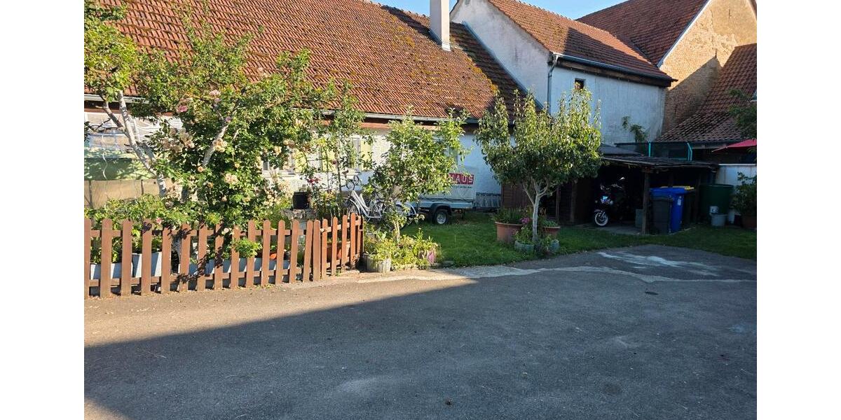 Einfamilienhaus Karlskron - 6 Zimmer, 140 m&sup2;, 250.000&euro; | Angebot:26976149