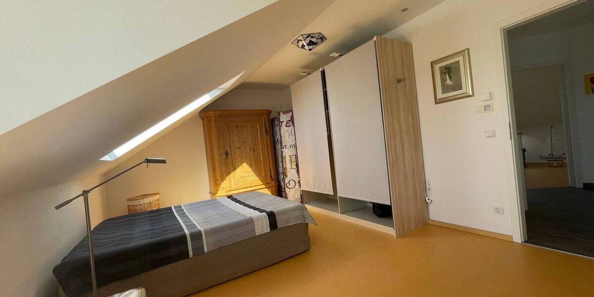 Etagenwohnung Baar-Ebenhausen Ebenhausen - 4 Zimmer, 91 m&sup2;, 374.000&euro; | Angebot:25769958