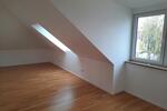Dachgeschoßwohnung Ingolstadt - 2.5 Zimmer, 93 m&sup2;, 1.350&euro; | Angebot:26321371
