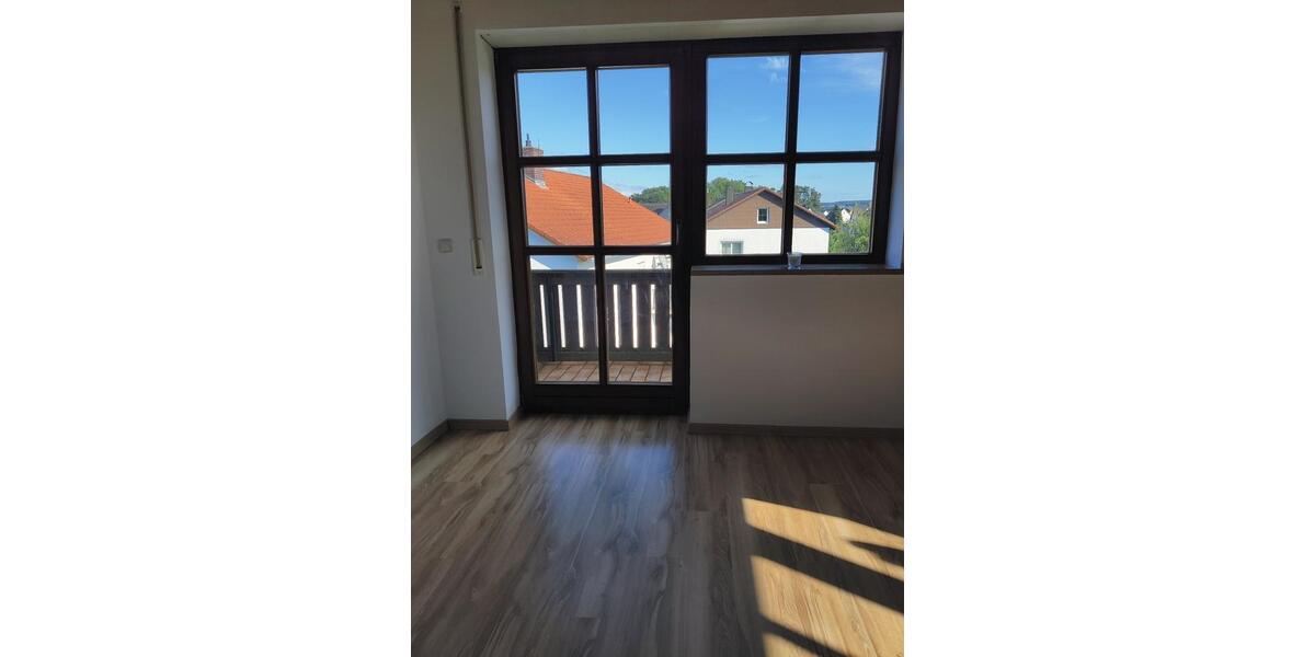 Dachgeschoßwohnung Neustadt an der Donau - 2 Zimmer, 63 m&sup2;, 197.000&euro; | Angebot:25989006