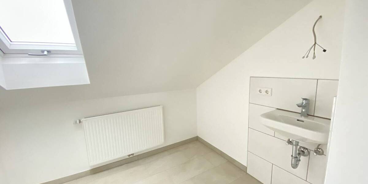 Mehrfamilienhaus, Wohnhaus Ingolstadt Nordost - 7 Zimmer, 171 m&sup2;, 699.000&euro; | Angebot:26630154