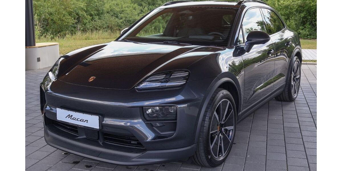 Porsche Macan 10.500 km 99.880 &euro; Ingolstadt 85053