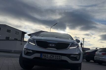 Kia Sportage 72.000 km 12.400 &euro; Neustadt an der Donau 93333