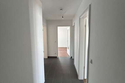 Wohnung Kösching - 3 Zimmer, 75 m&sup2;, 980&euro; | Angebot:26945107