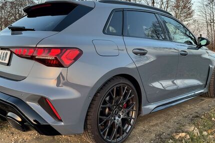 Audi RS3 13.000 km 68.300 &euro; Hepberg 85120