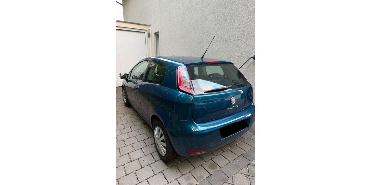 Fiat Punto 160.757 km 2.400 &euro; Ingolstadt 85055